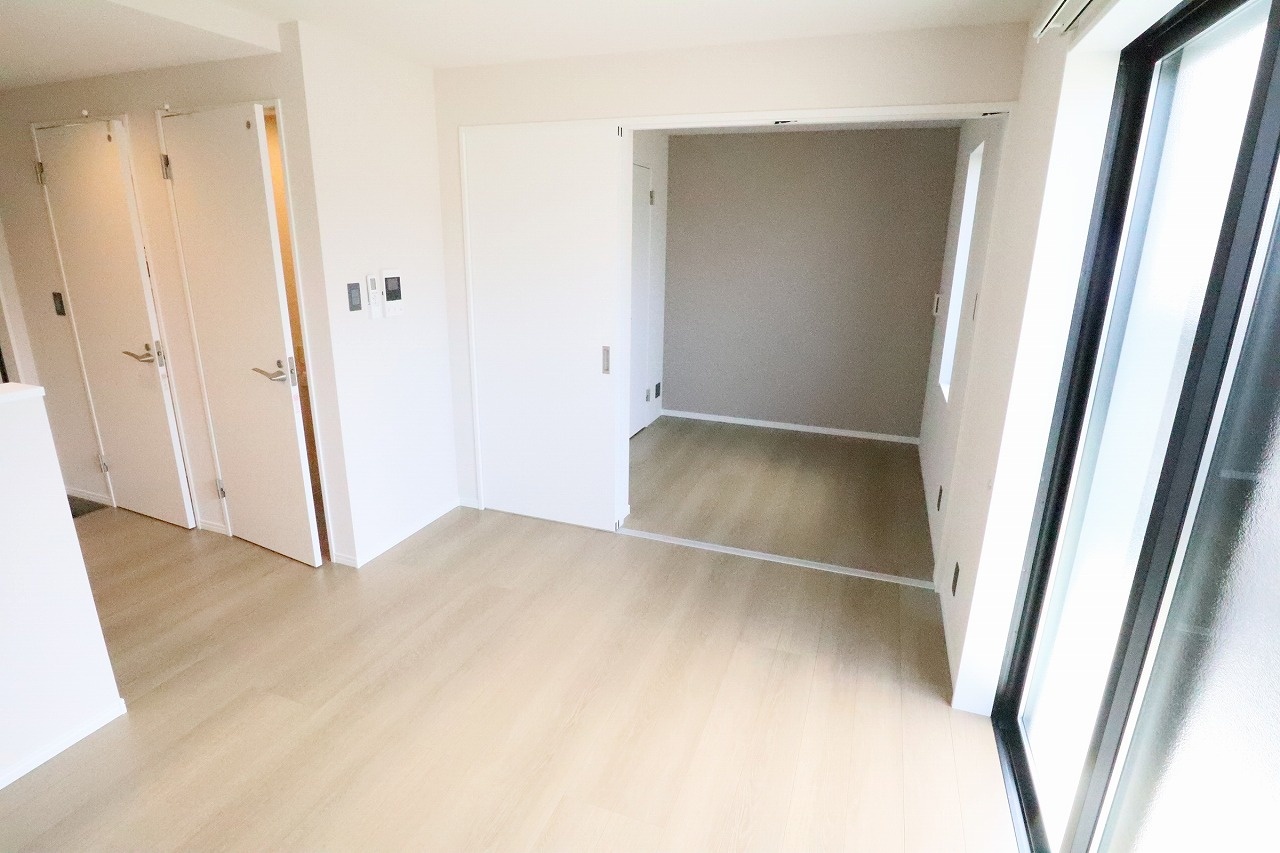 リビング ※反転タイプの写真です 写真4