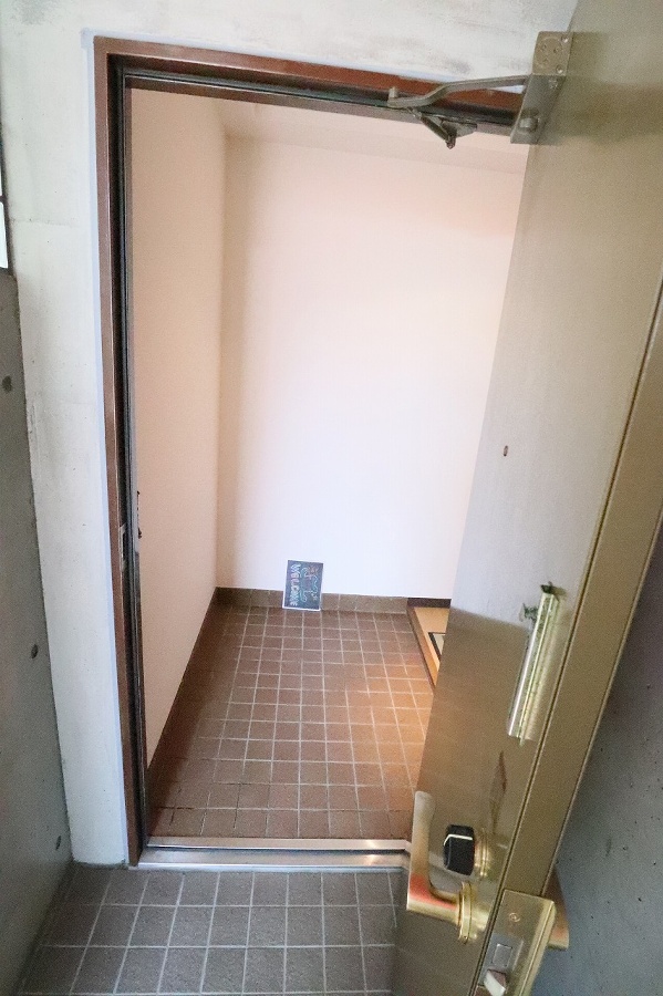 玄関 ※別号室の写真です 写真15