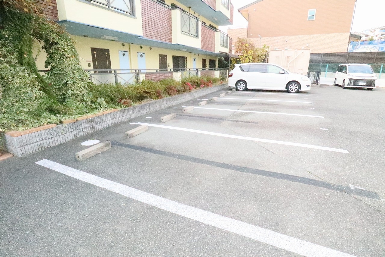 駐車場 写真19