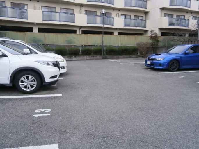 駐車場 写真16