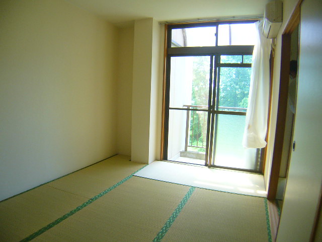 居室 写真3