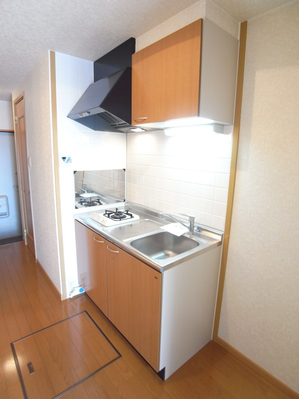 キッチン ※反転タイプの間取写真です。 写真2