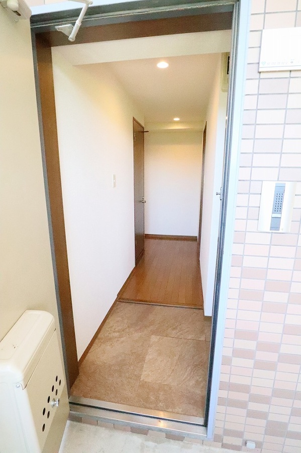 玄関 ※反転タイプの写真です 写真18