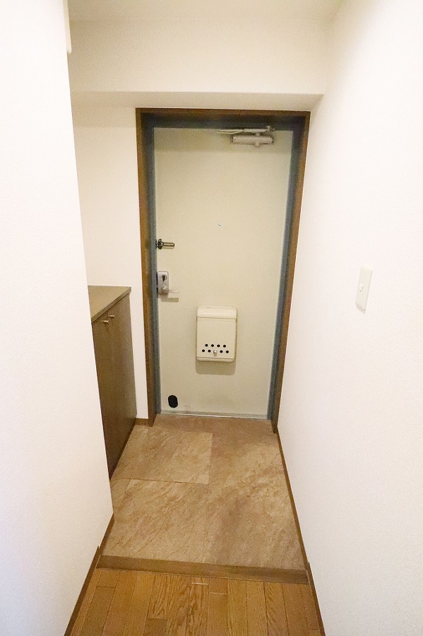 玄関 ※反転タイプの写真です 写真19