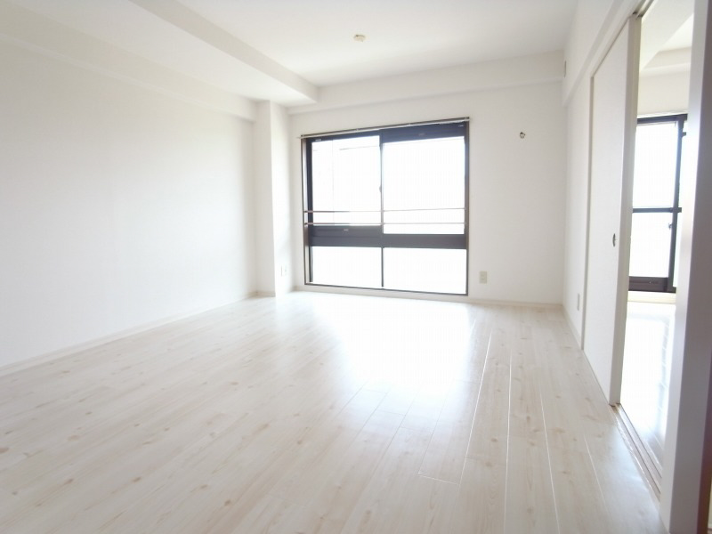 リビング ※別号室の写真です 写真2