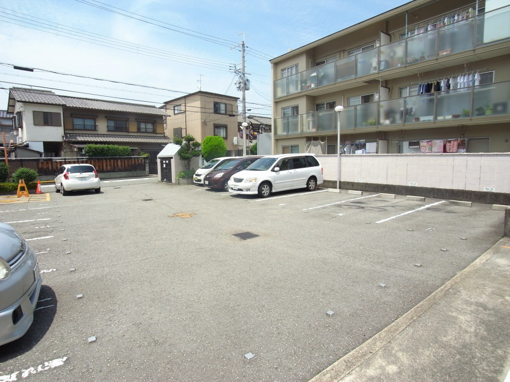 駐車場 写真18