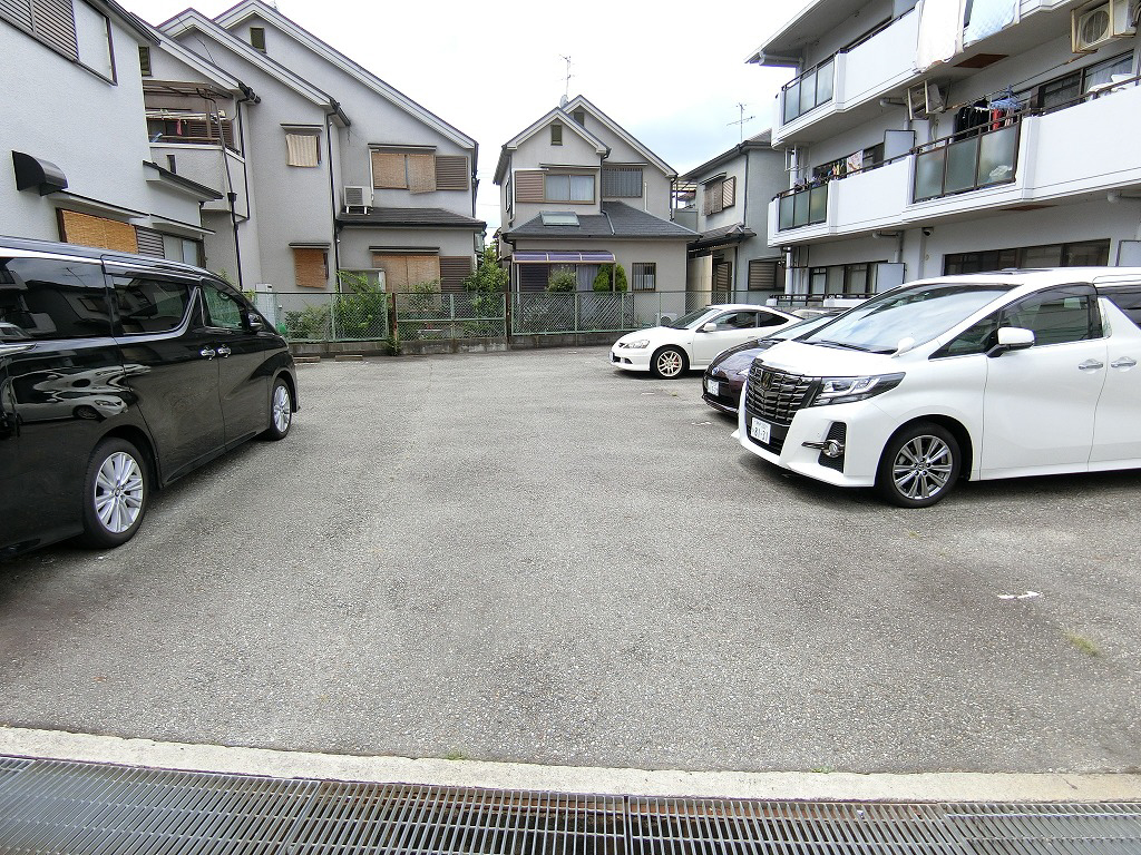 駐車場 写真18