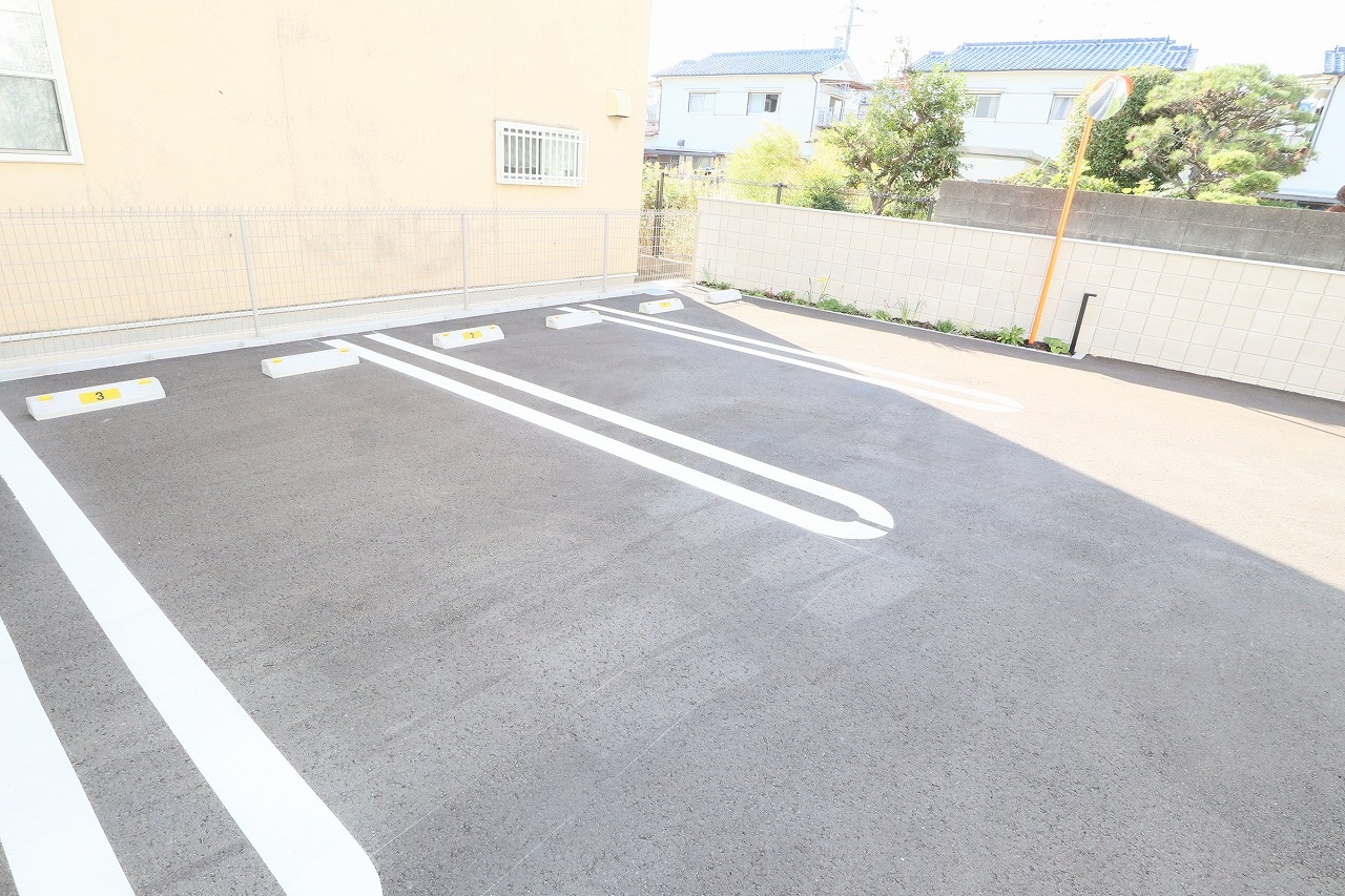 駐車場 写真32