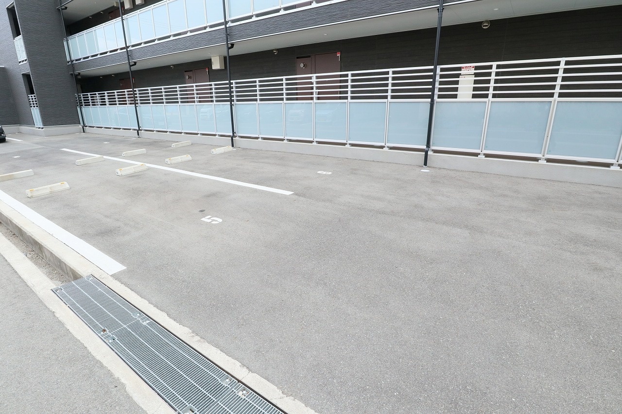 駐車場 写真36
