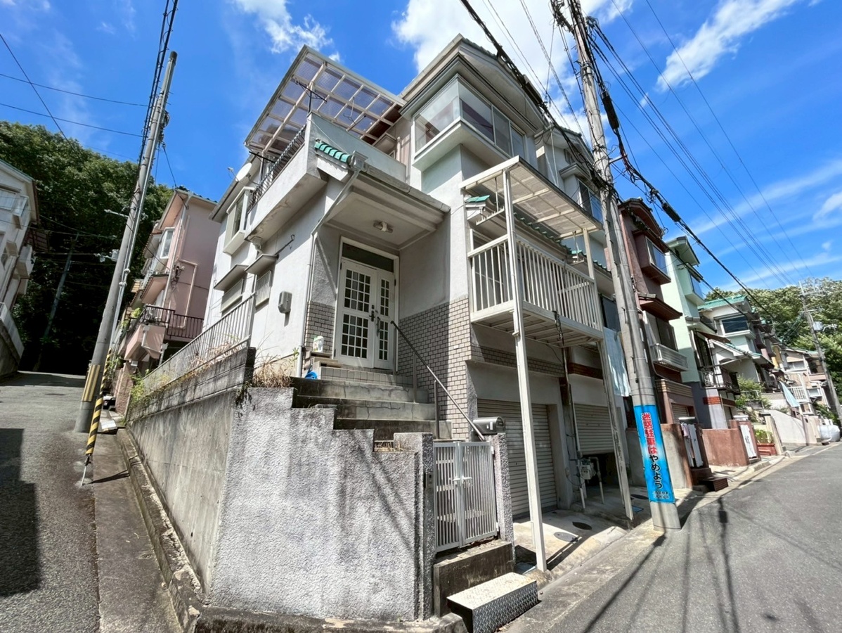 柳谷貸家