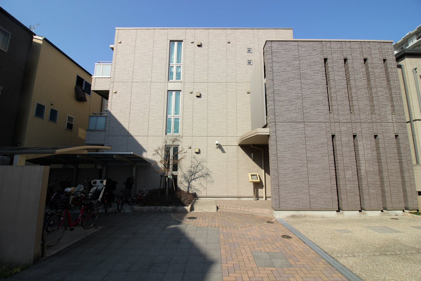 シャーメゾン新森