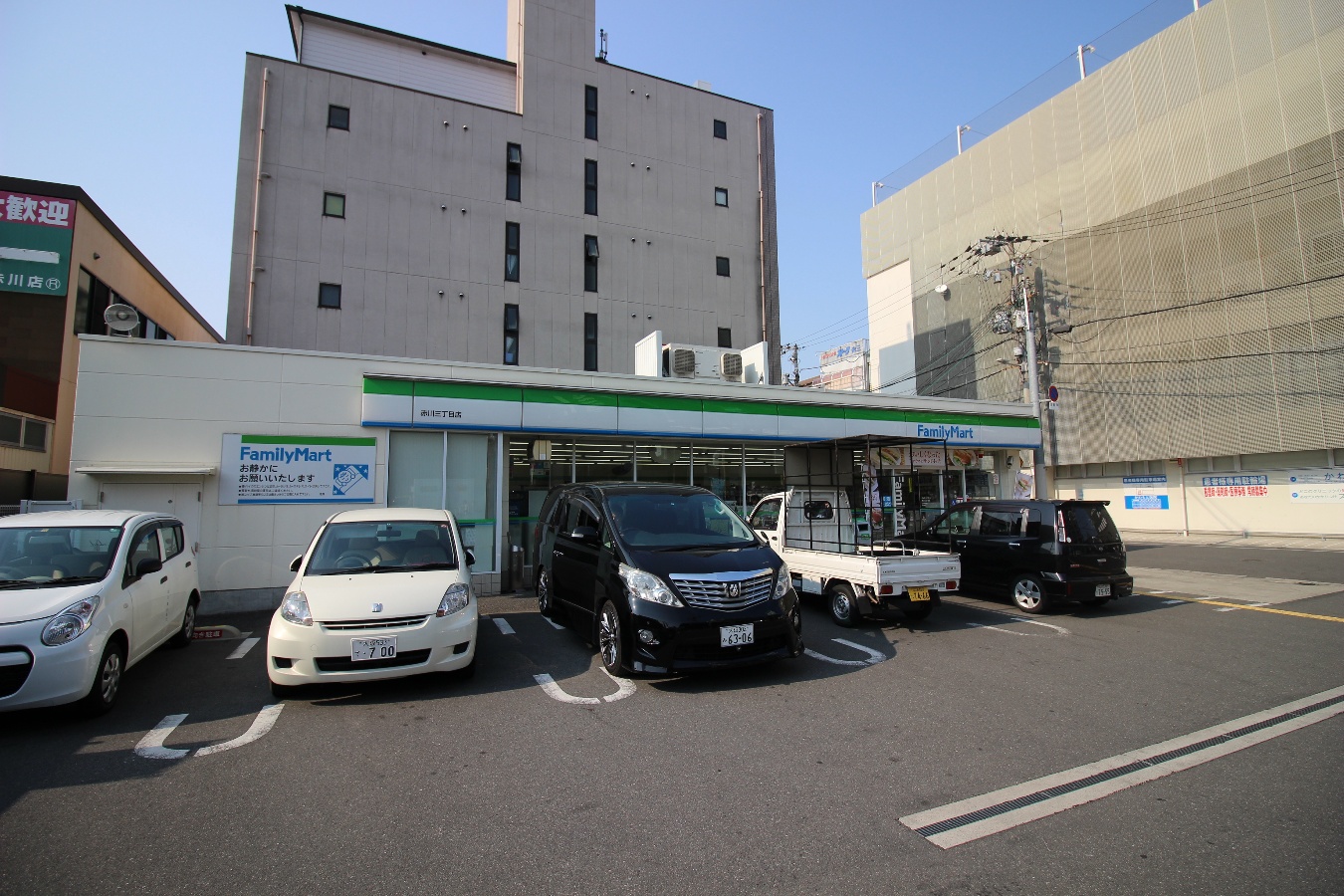 ファミリーマート赤川三丁目店まで416m (徒歩6分) 写真25