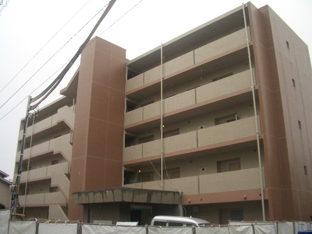 サンメゾン鶴見緑地