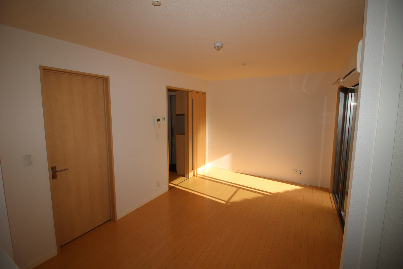 リビング 写真3