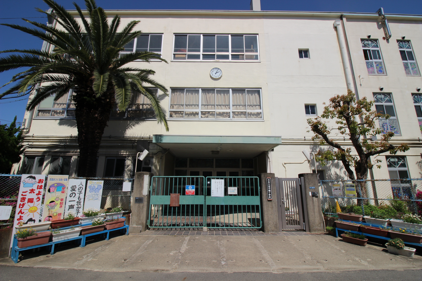 門真市立古川橋小学校まで300m (徒歩4分) 写真21