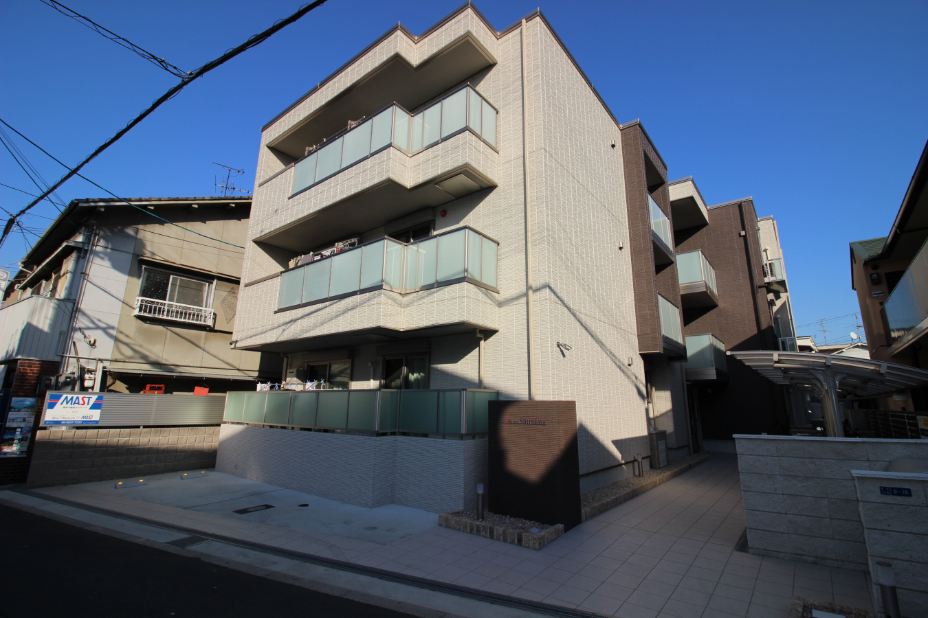 シャーメゾン城北