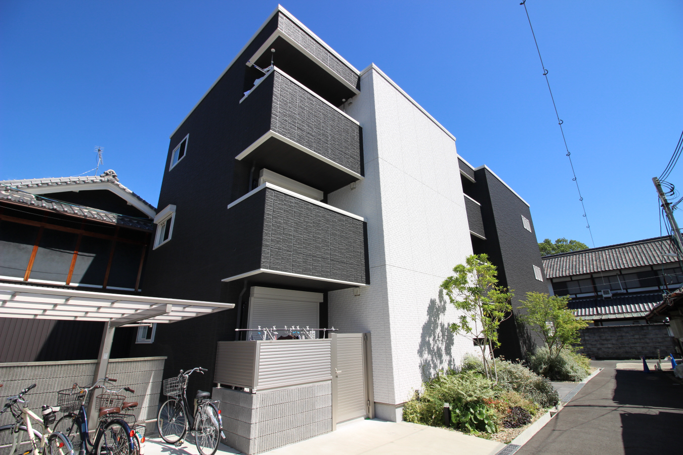 シャーメゾンSembayashi Omiya