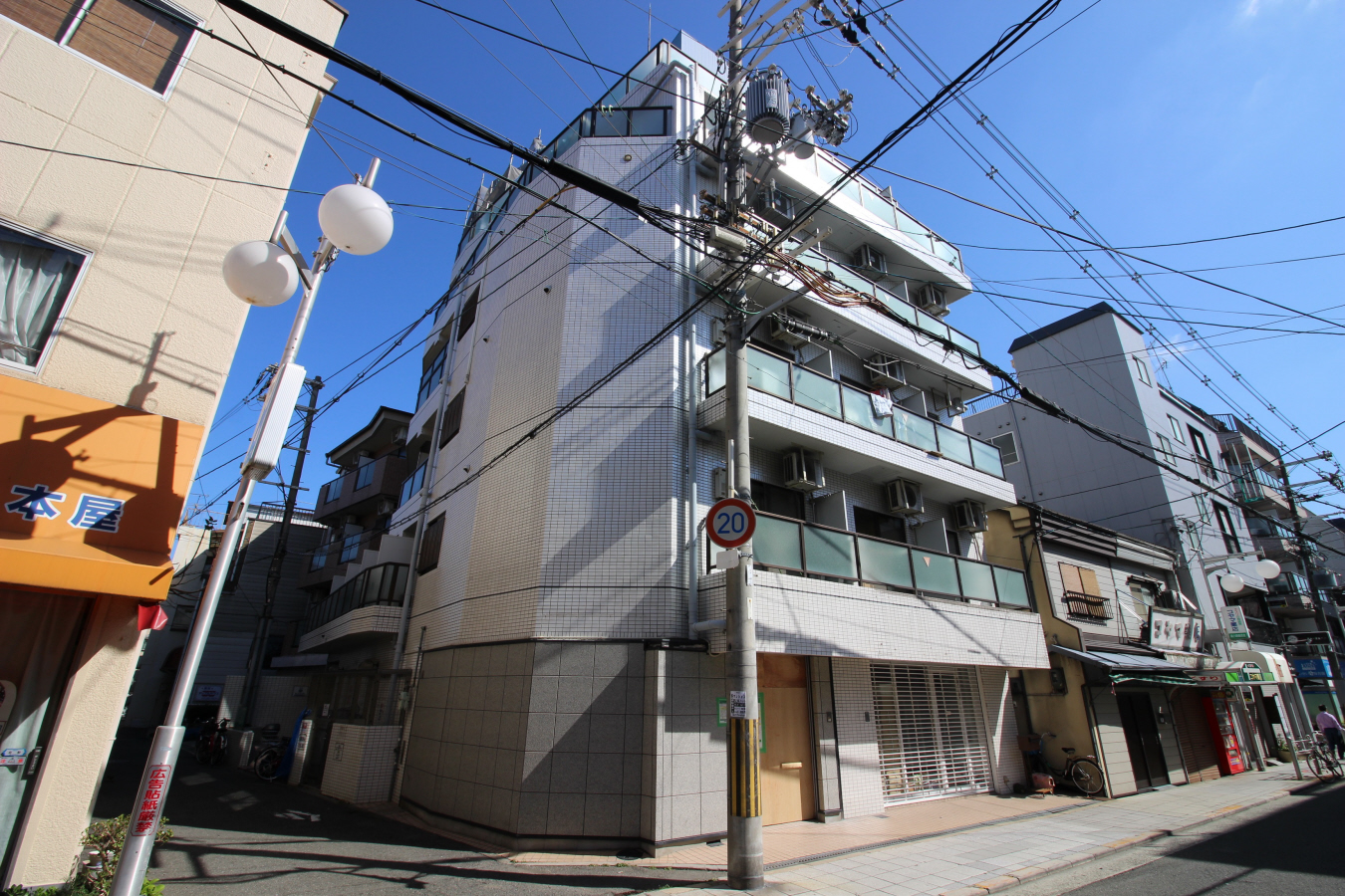 パレド森小路
