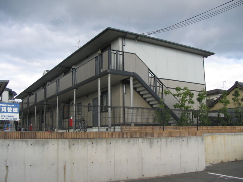 フローラ桐の内Ｂ