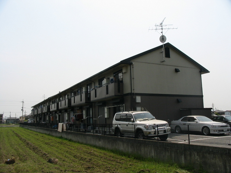 ラフィーネＴＥＮＲＩ　Ｂ