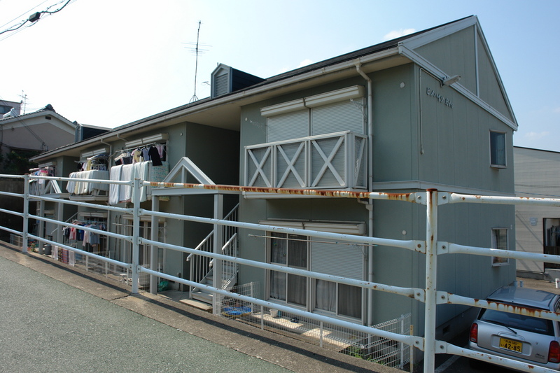 ピノハイツビス