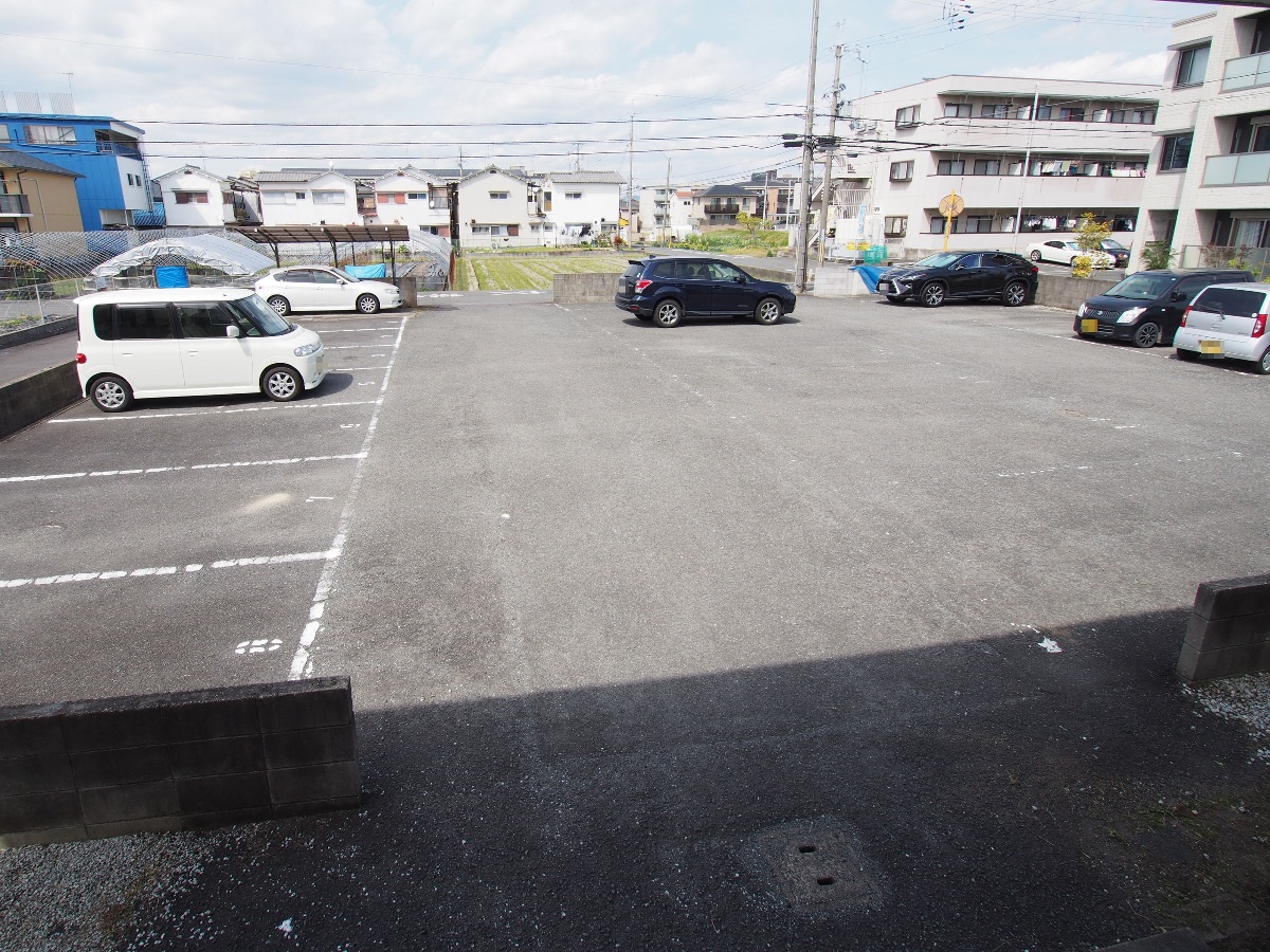 駐車場 写真15