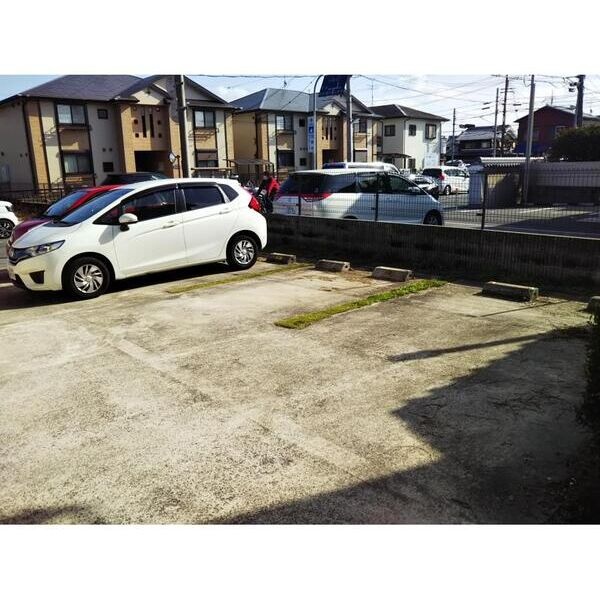 駐車場 写真15