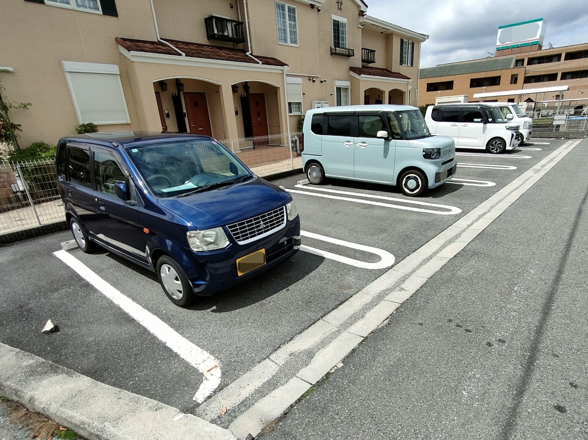 駐車場 写真16