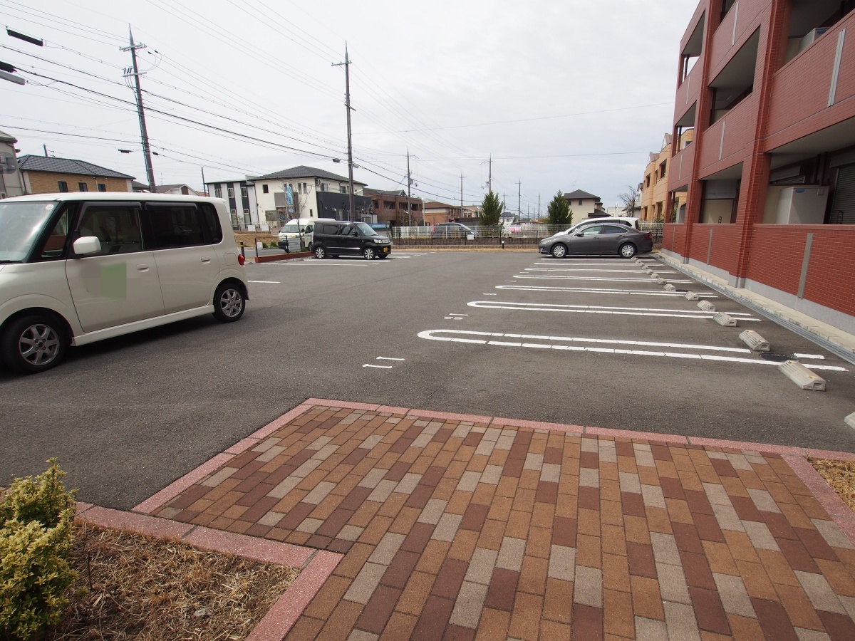 駐車場 写真17