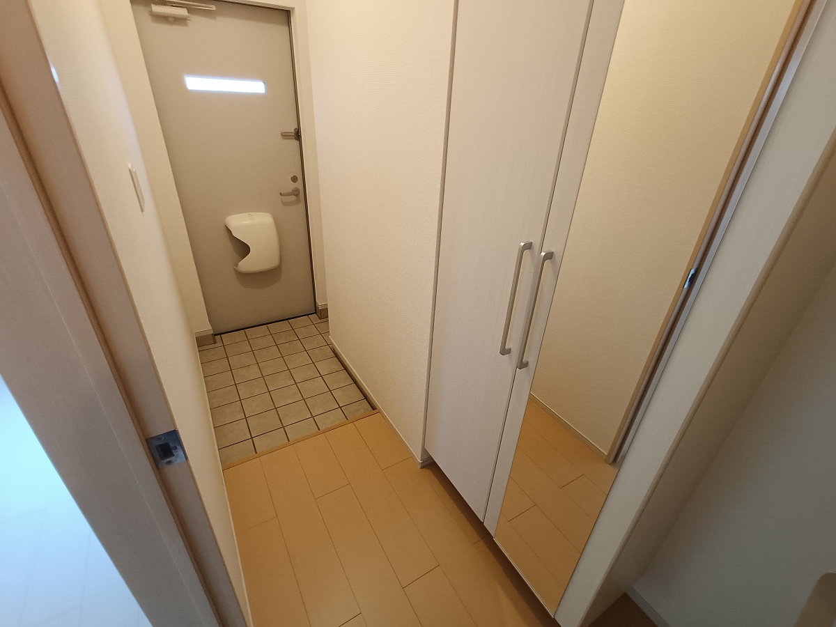 玄関 写真11