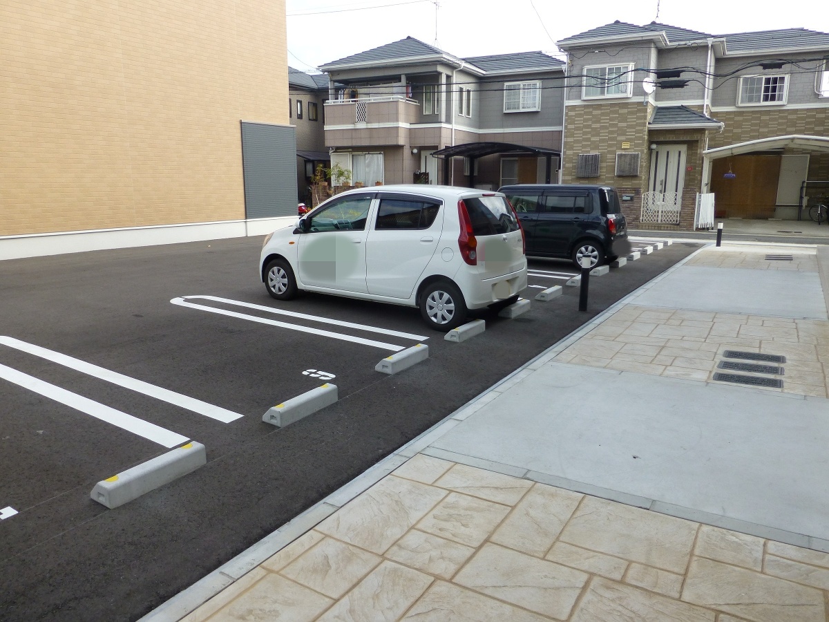 駐車場 写真16