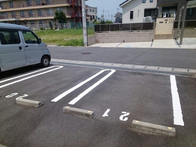 駐車場 写真12
