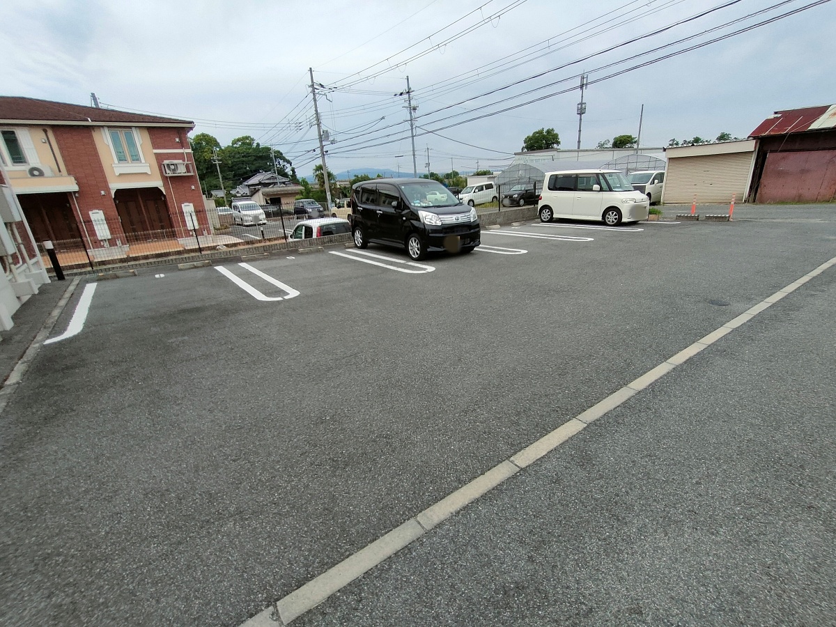 駐車場 写真15