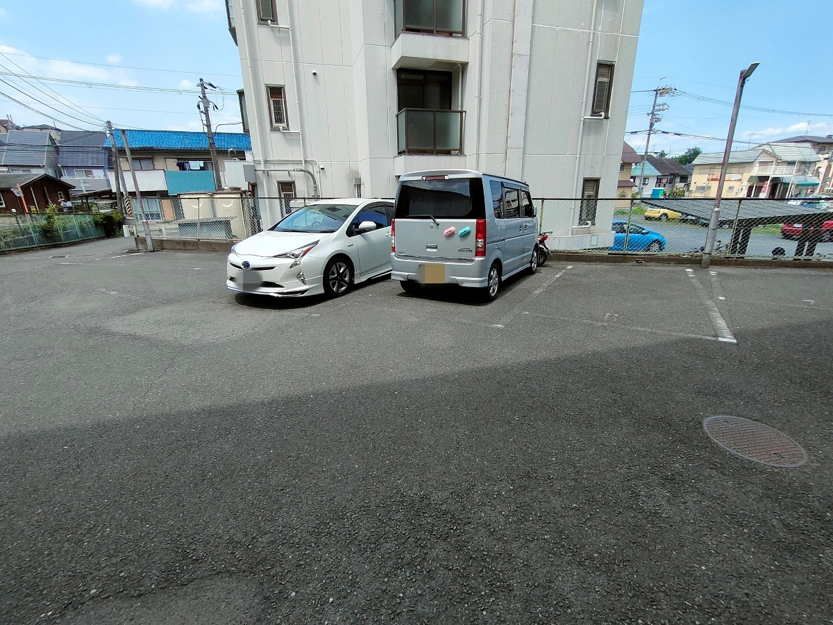 駐車場 写真4