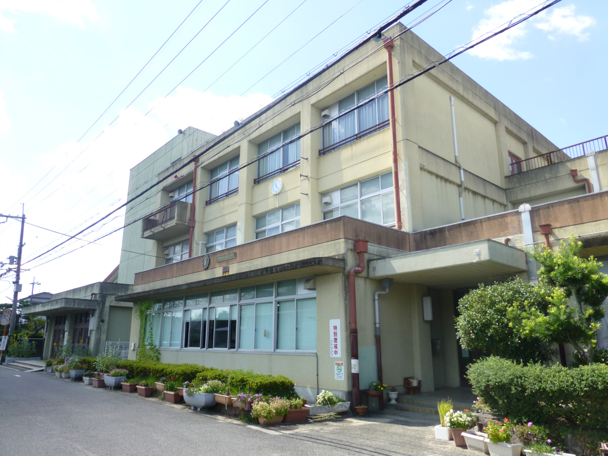 大安寺小学校まで144m (徒歩2分) 写真21