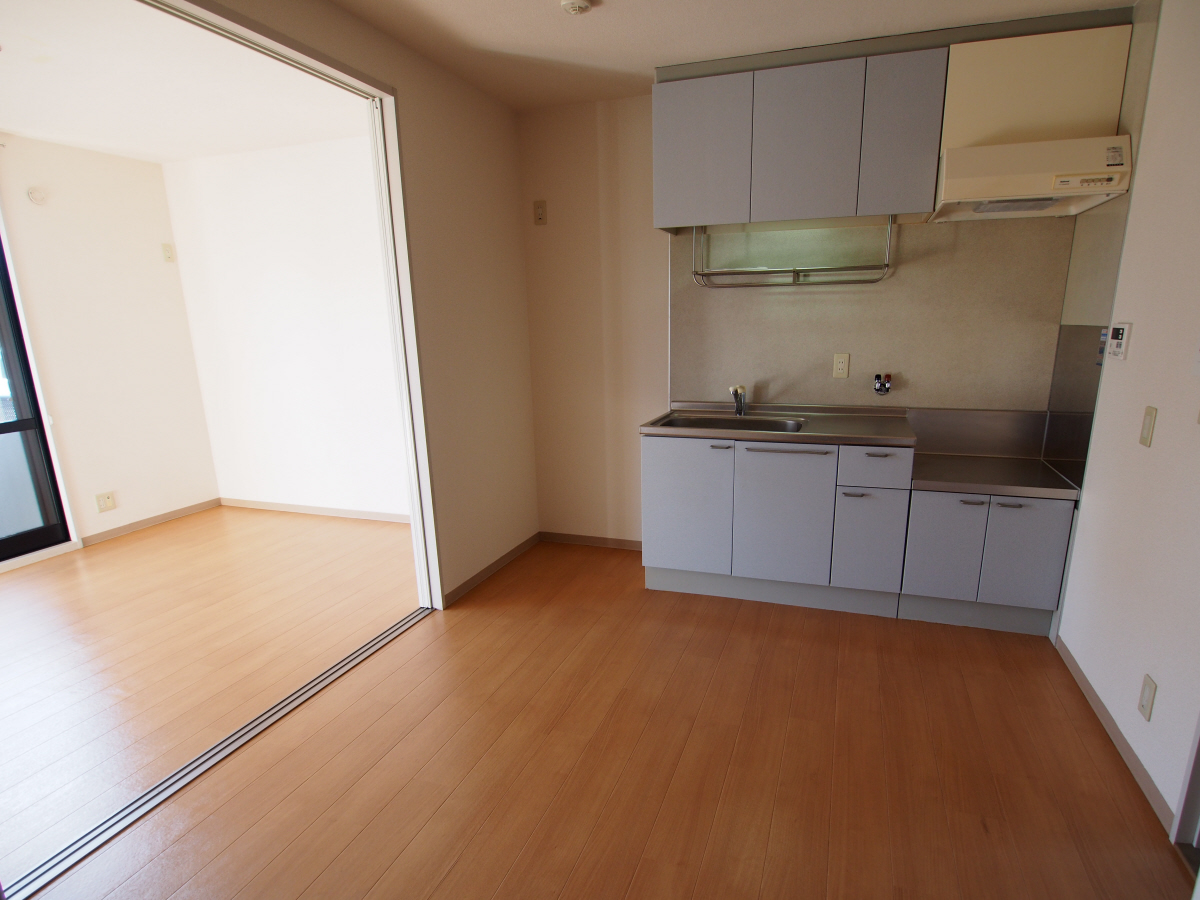 居室 反転タイプ写真(102) 写真3