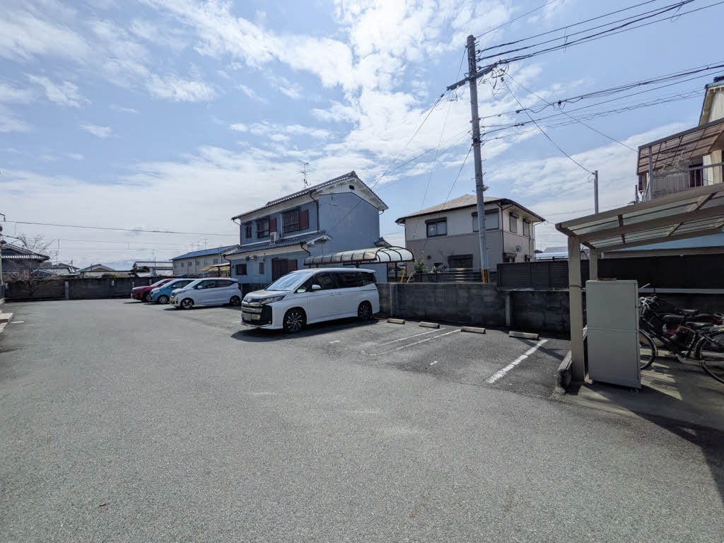 駐車場 写真16