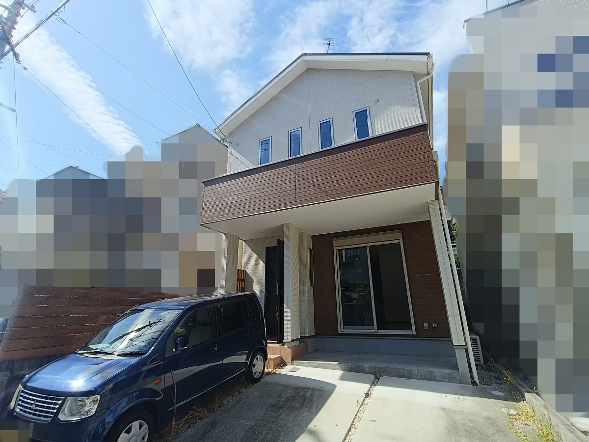富雄元町1丁目戸建