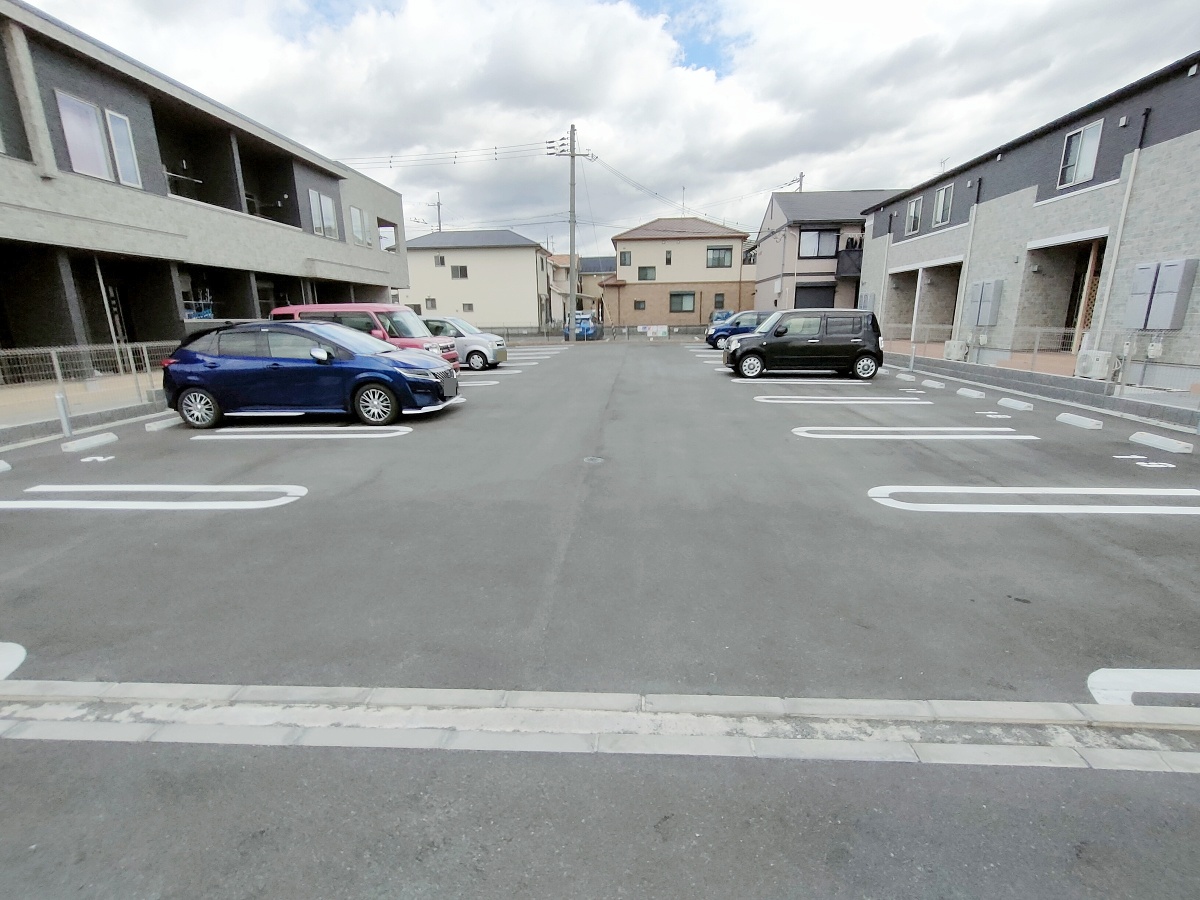 駐車場 写真16