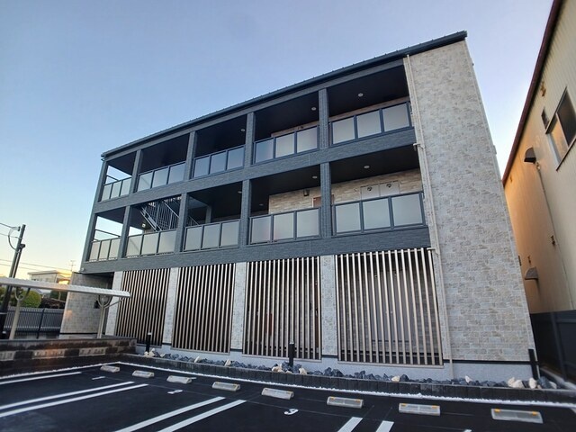 リエゾン学園前