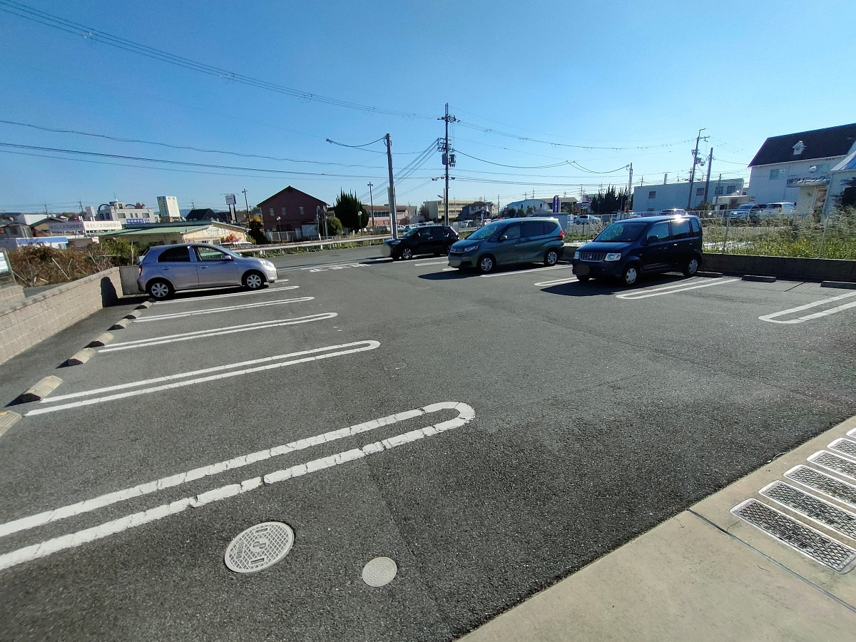駐車場 写真16