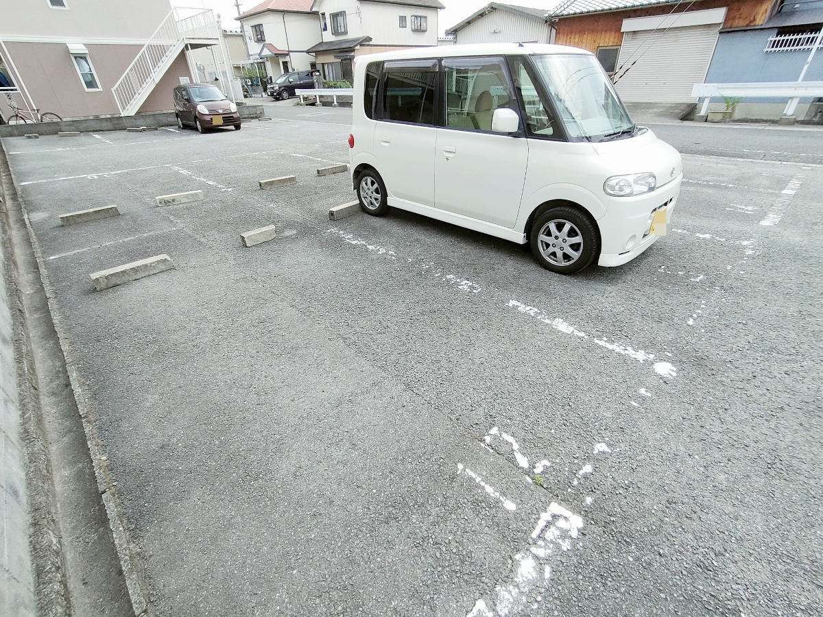 駐車場 写真15