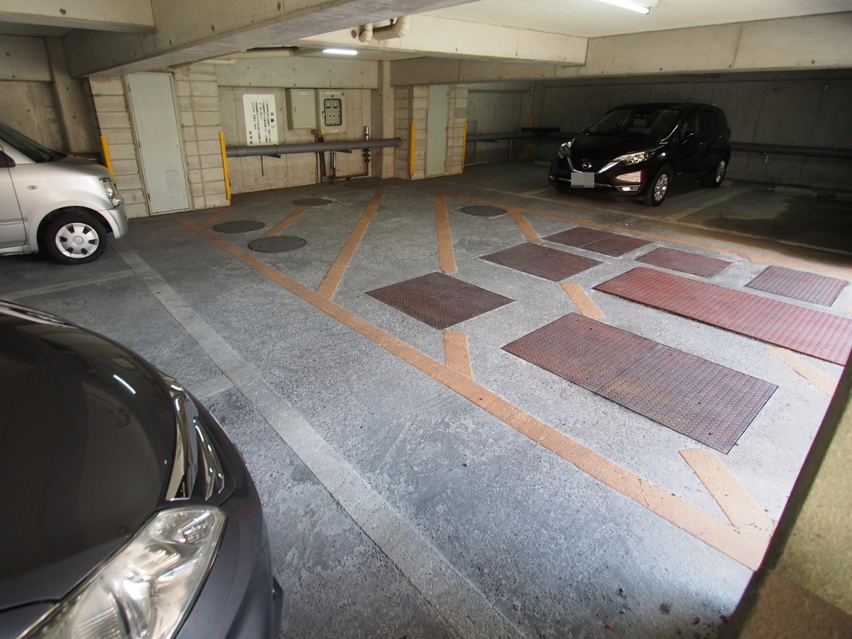 駐車場 写真18