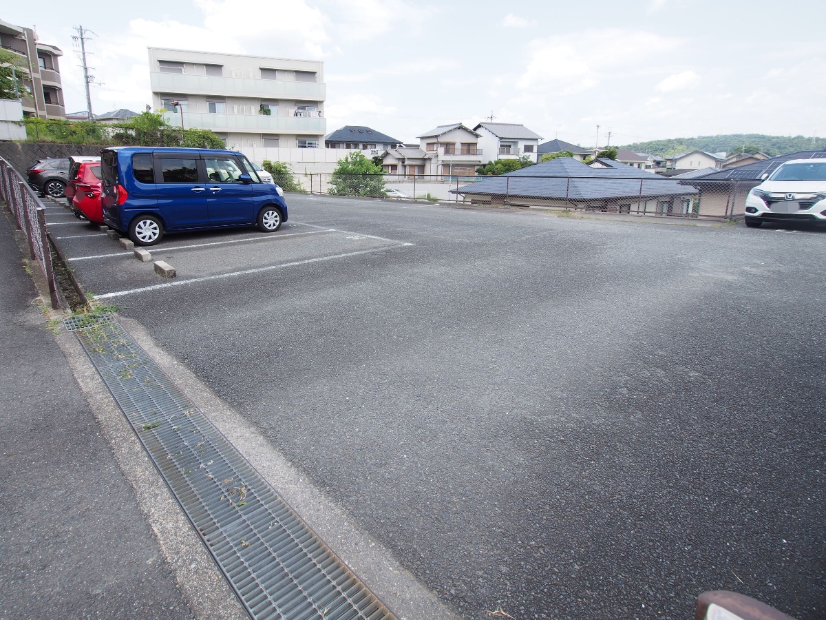 駐車場 写真17