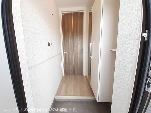 玄関 写真4