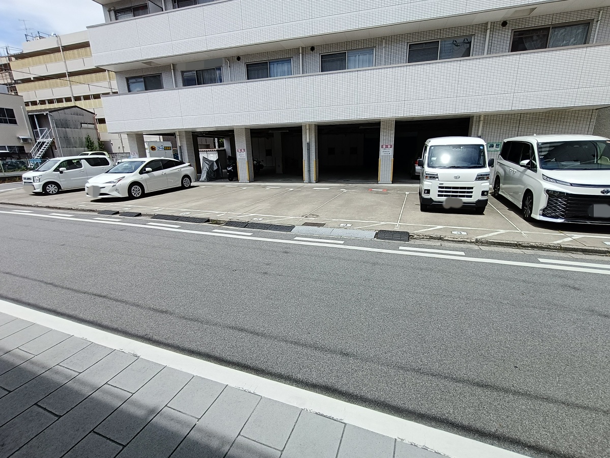 駐車場 写真16