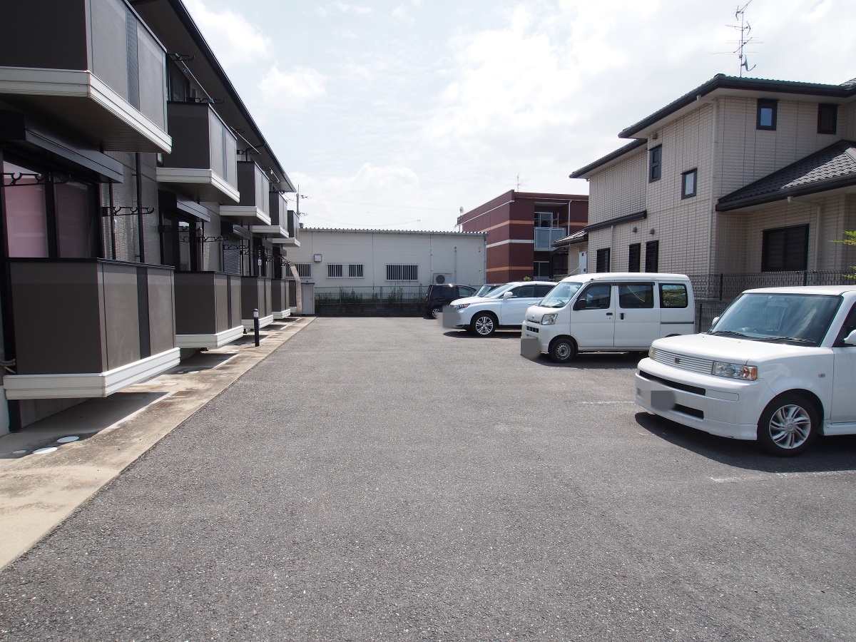 駐車場 写真15