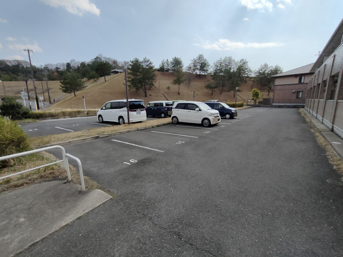 駐車場 写真15