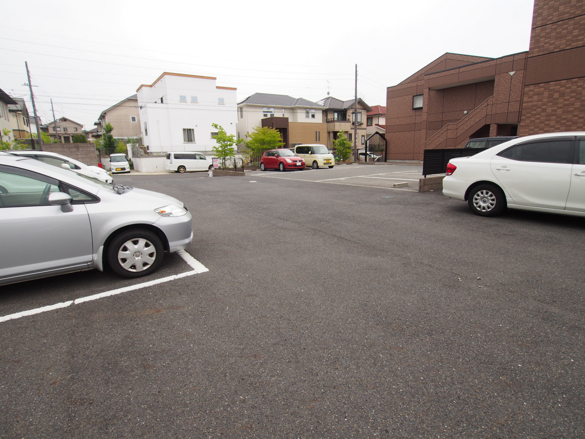 駐車場 写真15