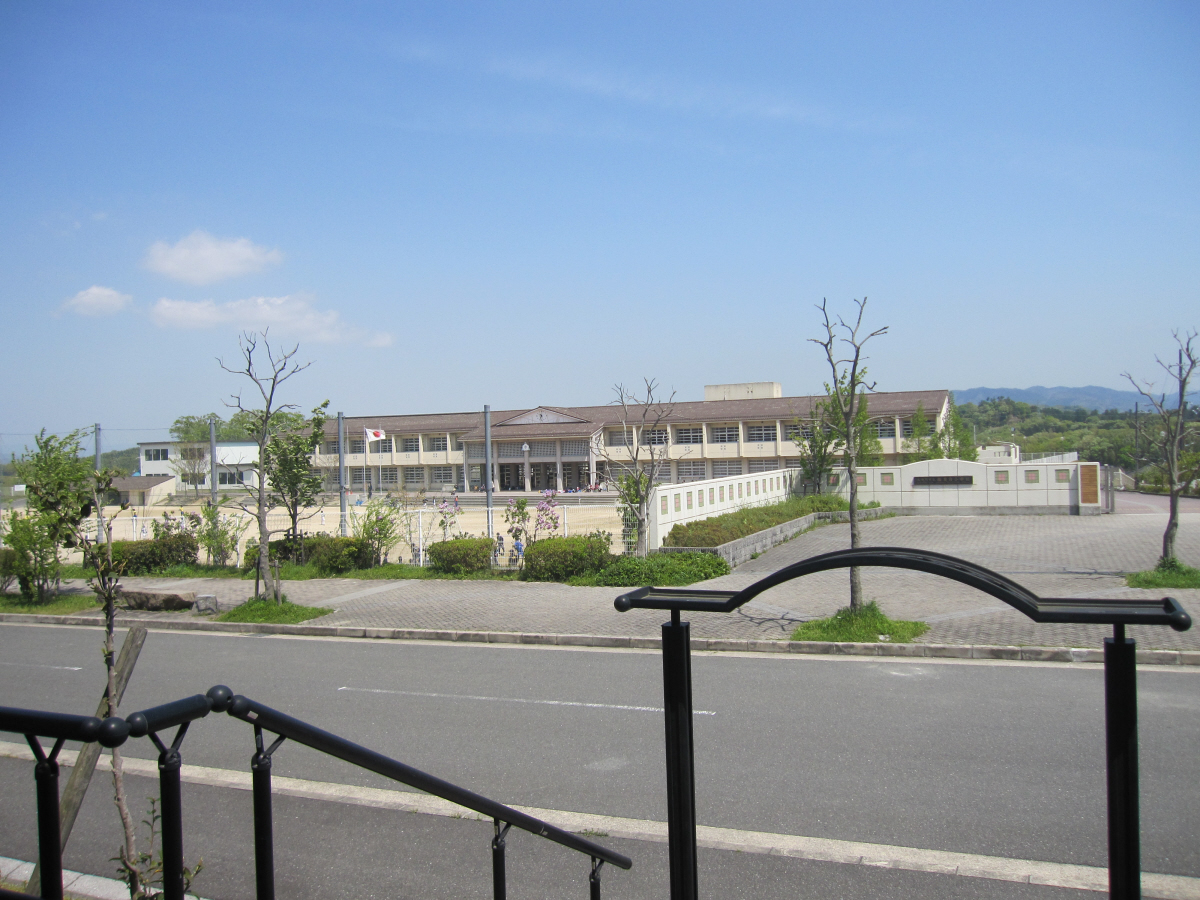 梅美台小学校まで370m (徒歩5分) 写真21